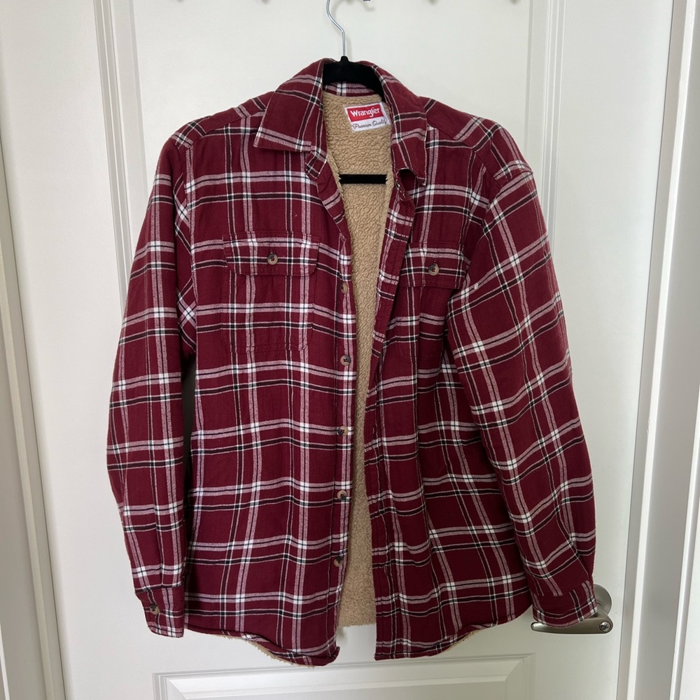 Wrangler Sherpa flannel with quilted sleeves